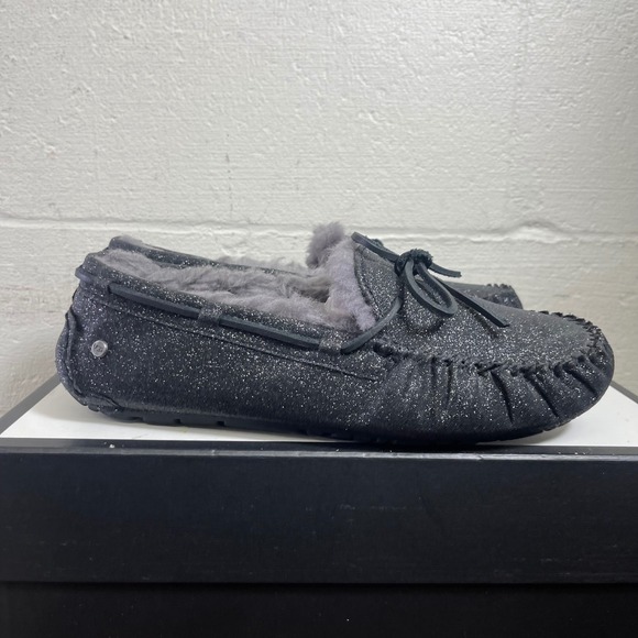 UGG Shoes - UGG Australia Dakota 1100178 Shearling Moccasin Slipper Black Glitter Womens 11